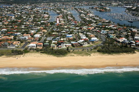 Oomoo 27b - 4 BDRM Townhouse - Close To Beaches - VIC Tourism 0