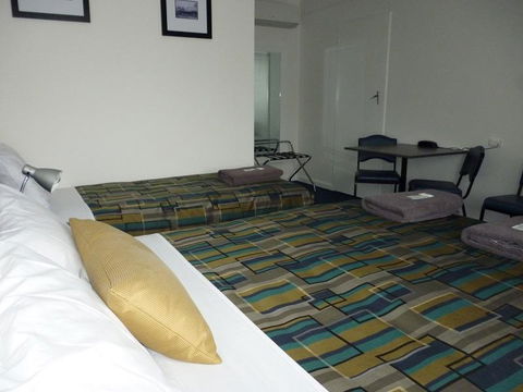 Otway Gate Motel - VIC Tourism 0