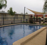 Overlander Hotel Motel - VIC Tourism