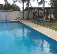 Paddle Steamer Motel - VIC Tourism