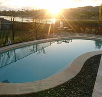 Palm Lakeside Holiday Home - Bowen Whitsundays Queensland - VIC Tourism