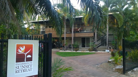 Palmerston Sunset Retreat - VIC Tourism 1