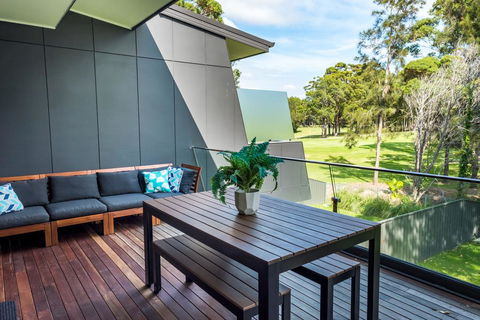 Pandanas Apartments 17A - Mollymook Beach - VIC Tourism 1
