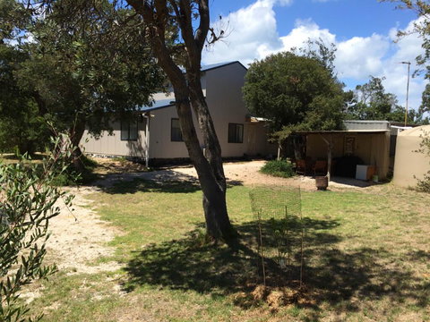 Paradise On The Boulevard - VIC Tourism 1