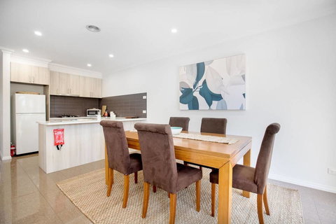 Peaceful Designer 2BR@ReserveStyle Mill Park - VIC Tourism 2
