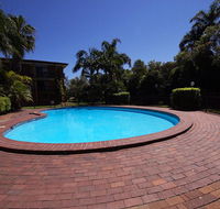 Pelican Place - VIC Tourism