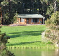 Pemberton Lake View Chalets - VIC Tourism