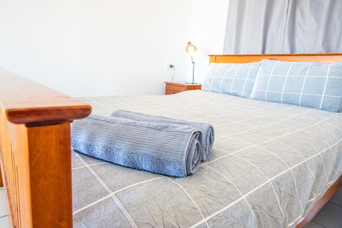 Penneshaw Beach Stay - VIC Tourism 2