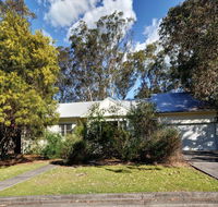 Pet Friendly - Summer Cottage - VIC Tourism