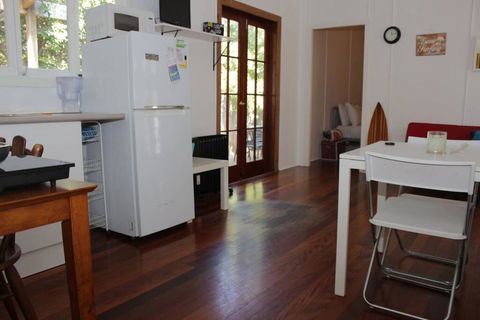 Pet Friendly Duplex In The Heart Of Palm Beach - VIC Tourism 3