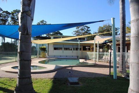 Pleasurelea Tourist Resort & Caravan Park - VIC Tourism 0