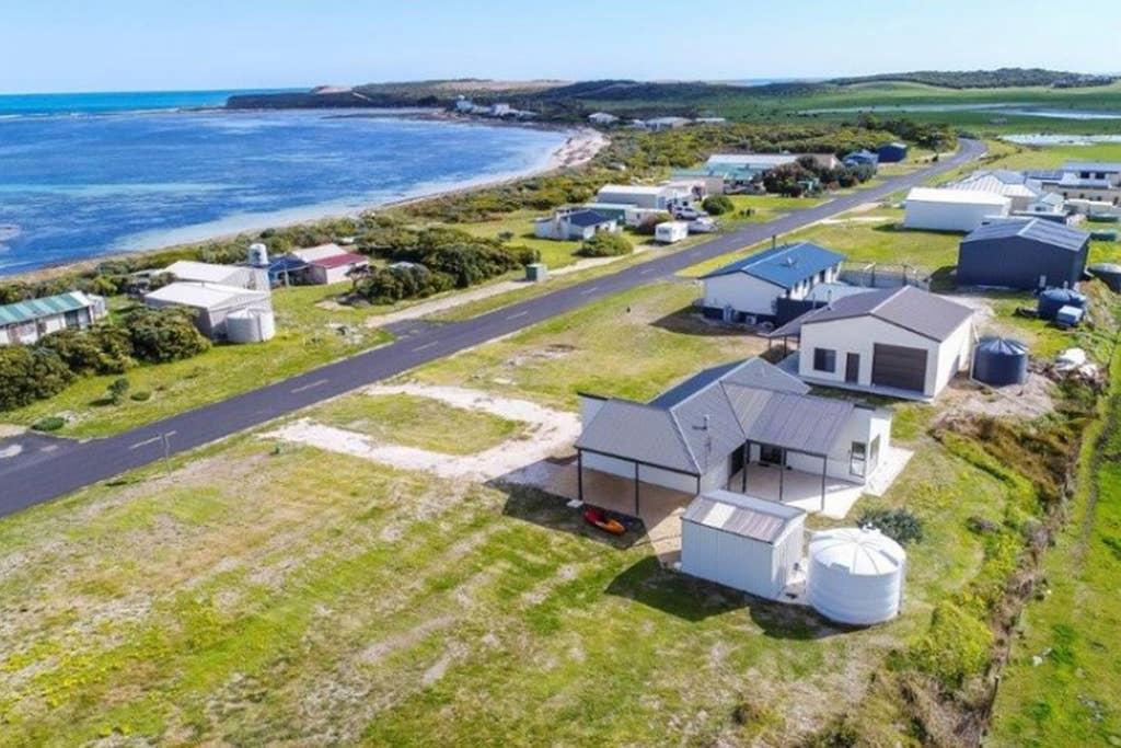 Cape Douglas SA VIC Tourism