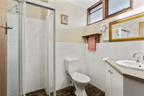 Port Fairy Motor Inn - VIC Tourism 2
