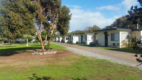 Port Lincoln Caravan Park - VIC Tourism 1