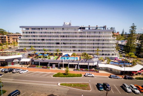 Port Pacific Resort - VIC Tourism 2