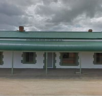 Port Wakefield Cottages - VIC Tourism