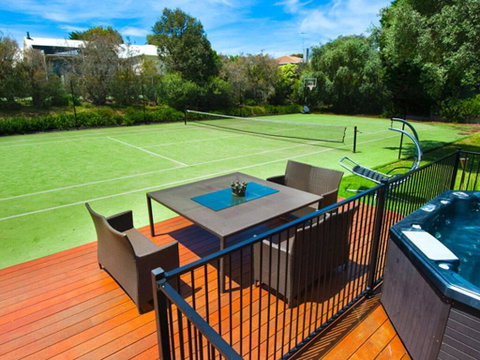 Portsea Ponderosa - VIC Tourism 1