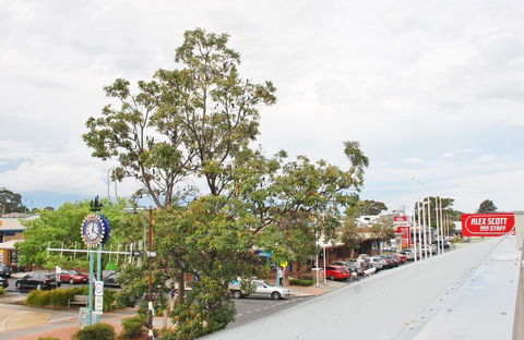 POSITION PERFECT CENTRAL INVERLOCH - VIC Tourism 2