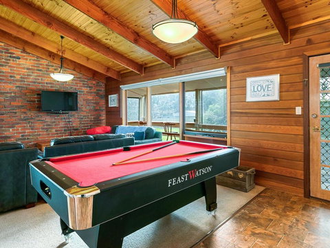 Powlett Place - VIC Tourism 1