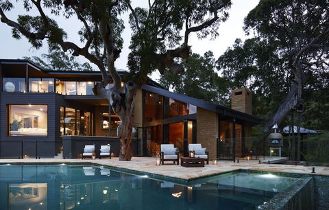 Pretty Beach House - VIC Tourism 1