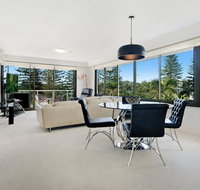 Private Apartment - Central Broadbeach - VIC Tourism