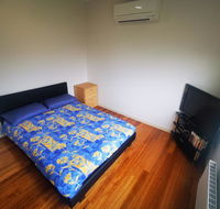 Private Luxury Bedroom - VIC Tourism