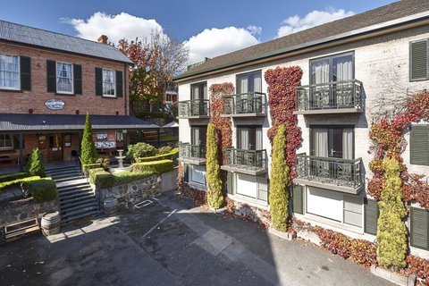 Quality Hotel Colonial Launceston - VIC Tourism 1