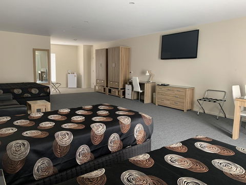 Quality Hotel Sherbourne Terrace - VIC Tourism 3