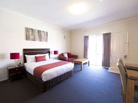 Quality Inn Colonial - VIC Tourism 0