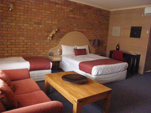 Quality Inn Colonial - VIC Tourism 3