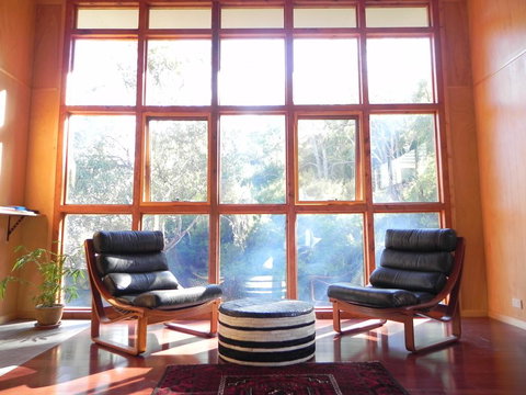 Queenstown Retreat B&B - VIC Tourism 1