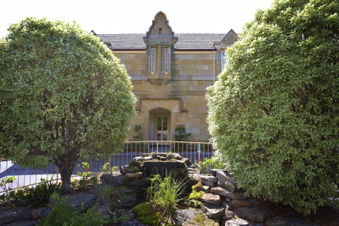 Quest Trinity House - VIC Tourism 0