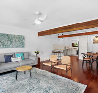 Quiet Waterfront Retreat in Family Neighbourhood - VIC Tourism