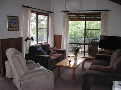 Rainbow House - VIC Tourism 2