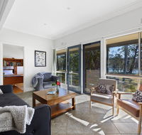 Rakali Cottage Lake Conjola - VIC Tourism