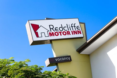 Redcliffe Motor Inn - VIC Tourism 0