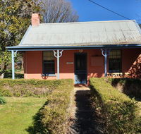 Redruth - 2 bedroom cottage situated in wandiligong - VIC Tourism