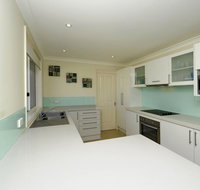 Reef Close 1/2 - VIC Tourism