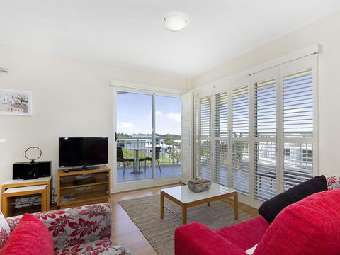 RESORT ON THE BEACH 6310 - TOP FLOOR - VIC Tourism 0
