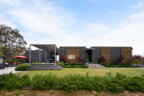 Ridge House - VIC Tourism 0