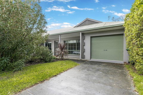 RIPPLE DREAM - INVERLOCH - VIC Tourism 0