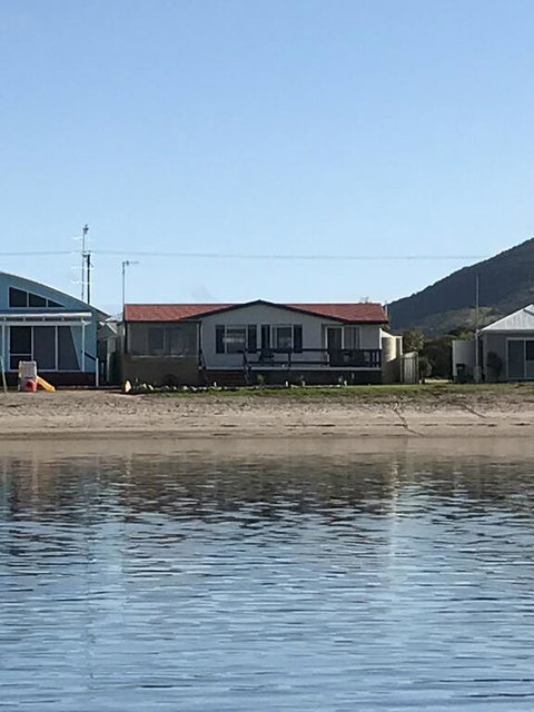 Rising Tide Beach House - VIC Tourism 2