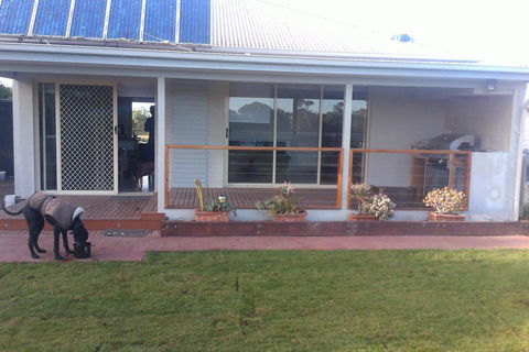 River Cottage Eagle Point - VIC Tourism 0