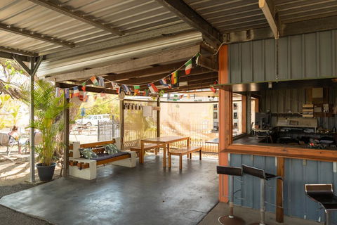 Rockhampton Backpackers YHA - VIC Tourism 1