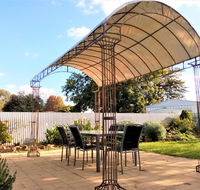 Roo Cottage Albury - VIC Tourism