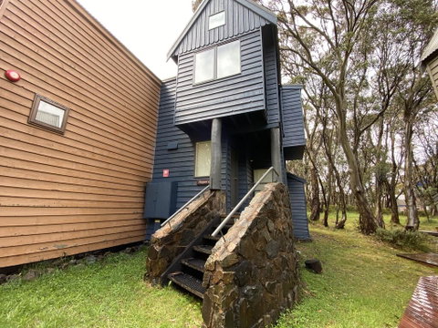Ropers - VIC Tourism 0