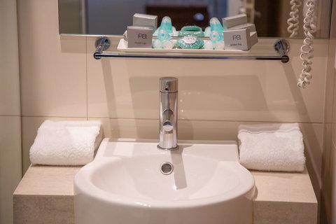 Royal Hotel Randwick - VIC Tourism 1