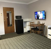 Roydons Motor Inn