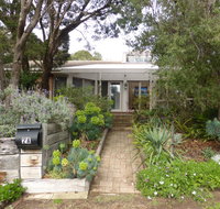 Rye Coastal Getaway - VIC Tourism