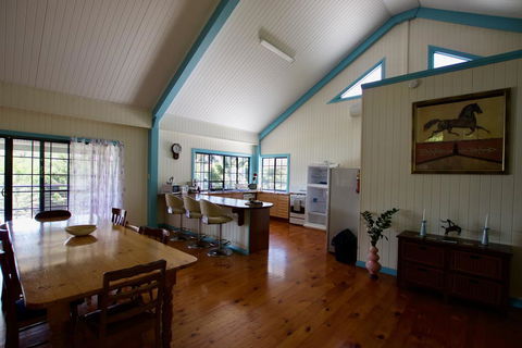 Samford Lakes - VIC Tourism 3